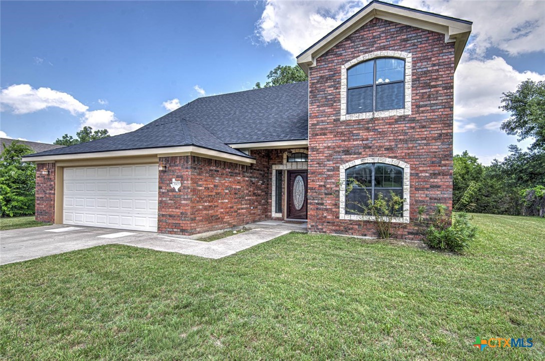 3905 Maid Marian Circle Property Photo 5