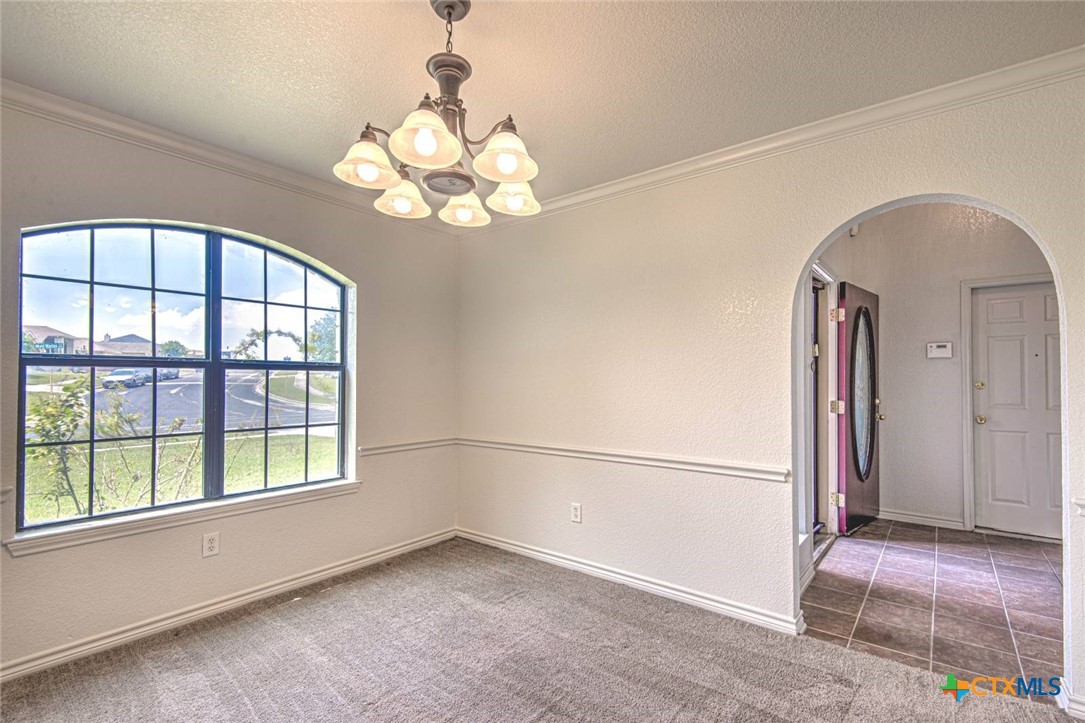 3905 Maid Marian Circle Property Photo 10