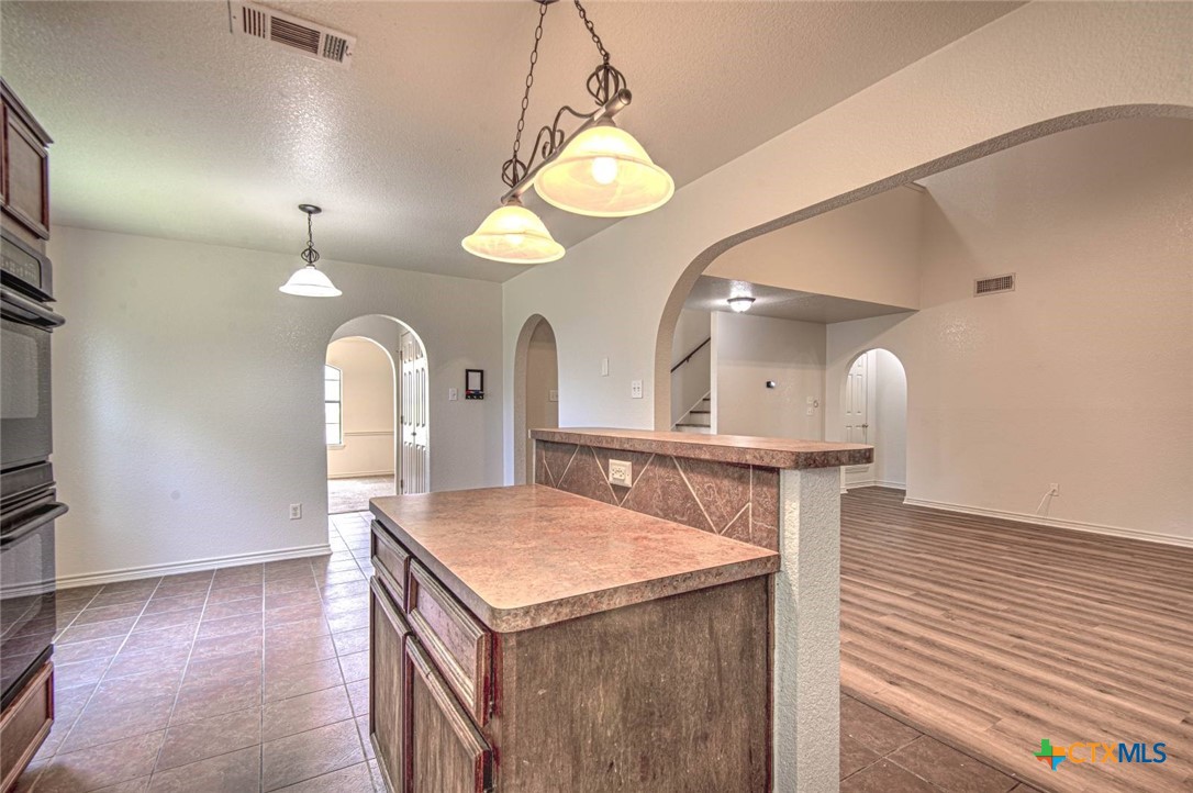3905 Maid Marian Circle Property Photo 20