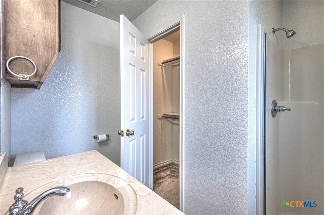 3905 Maid Marian Circle Property Photo 30