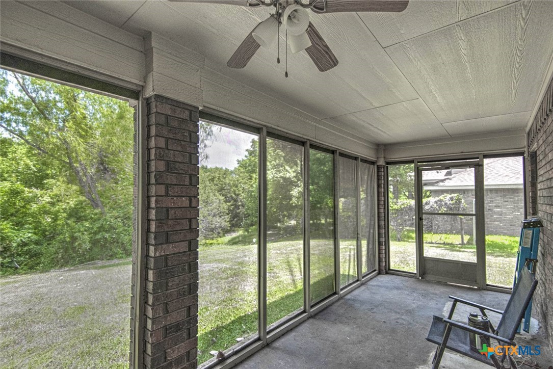3905 Maid Marian Circle Property Photo 38