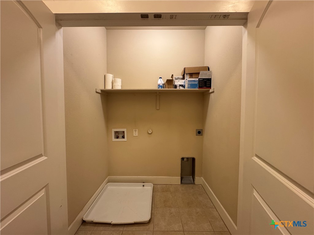523 High Tech Drive Property Photo 9