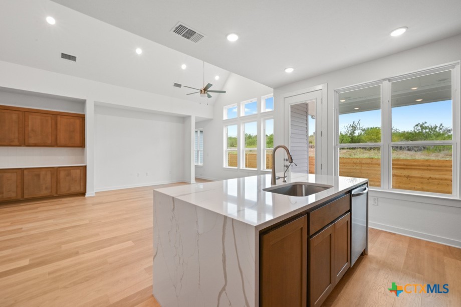 6312 Mcmurtry Street Property Photo 3