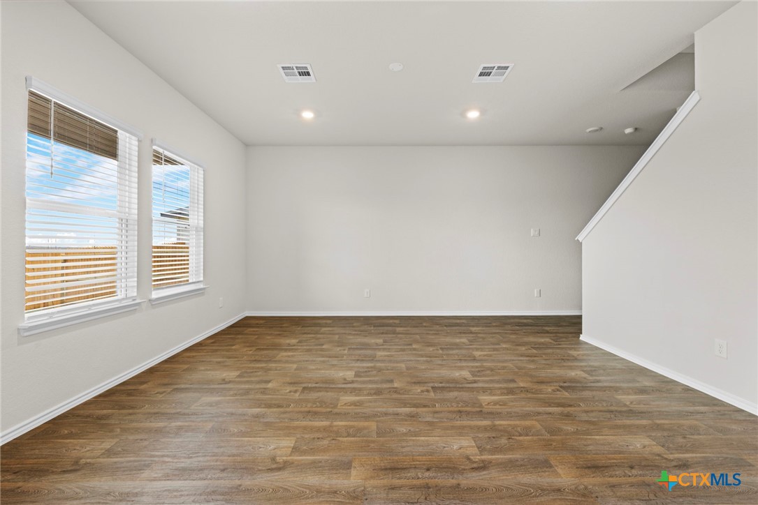 1596 Agave Cellar Property Photo 6