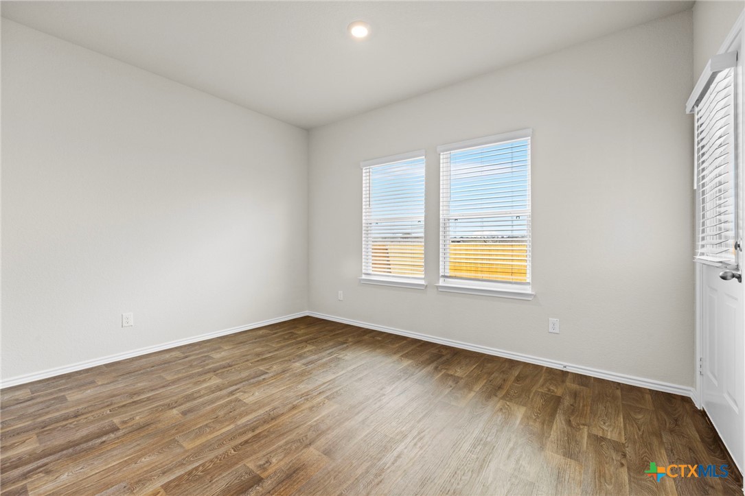 1596 Agave Cellar Property Photo 8