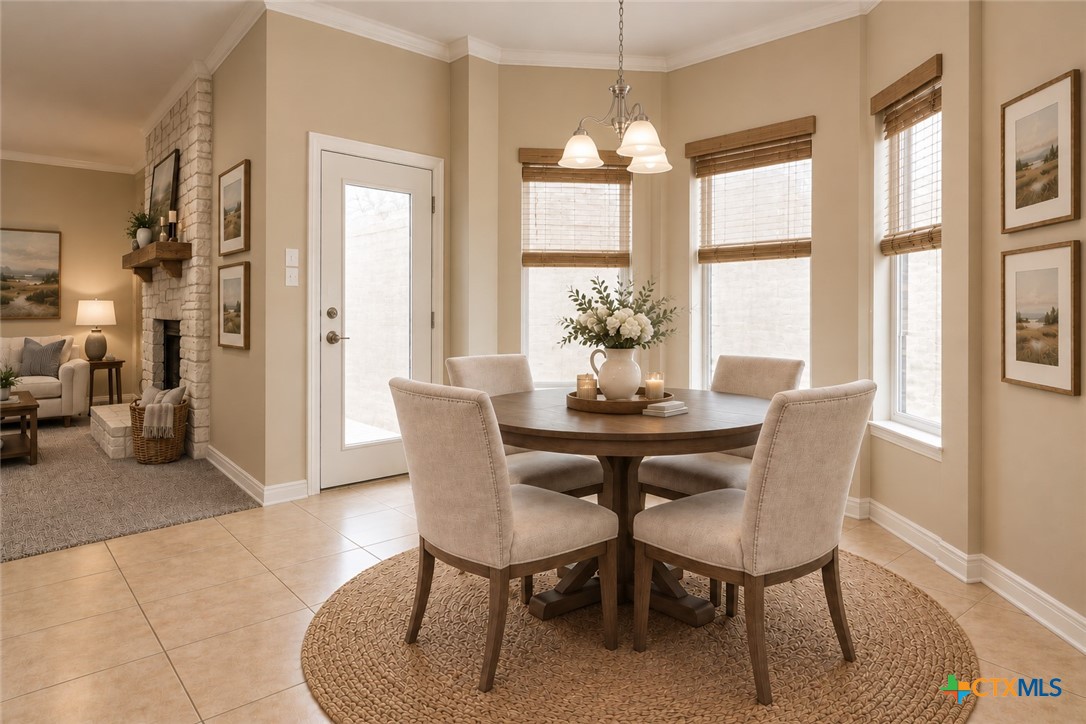 404 Wrought Iron Drive Property Photo 3