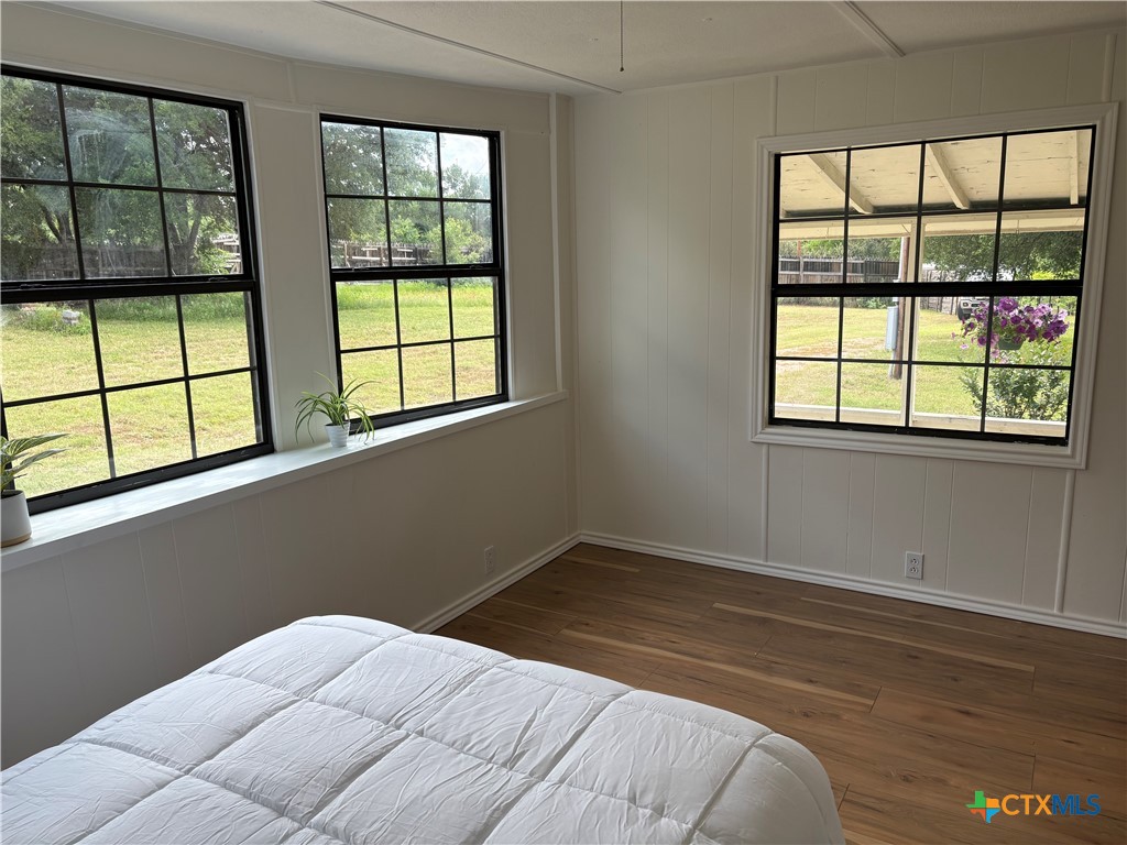 113 Deer Springs Dr. Property Photo 16