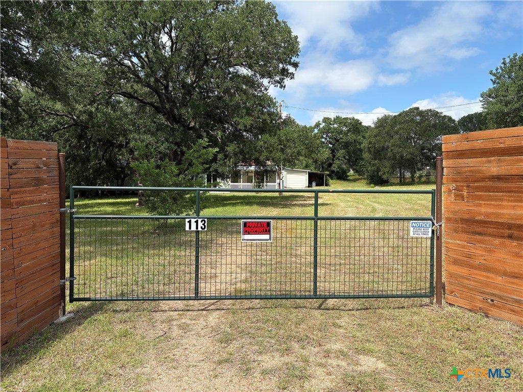 113 Deer Springs Dr. Property Photo 25