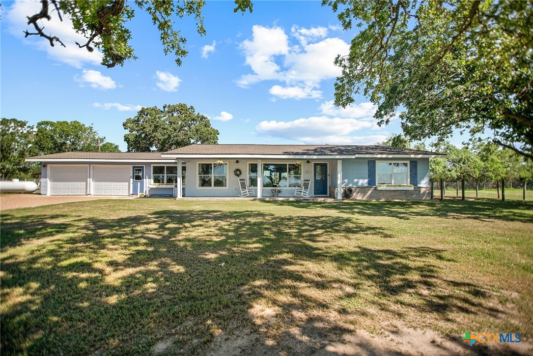 346 E Fm 884 Property Photo 1