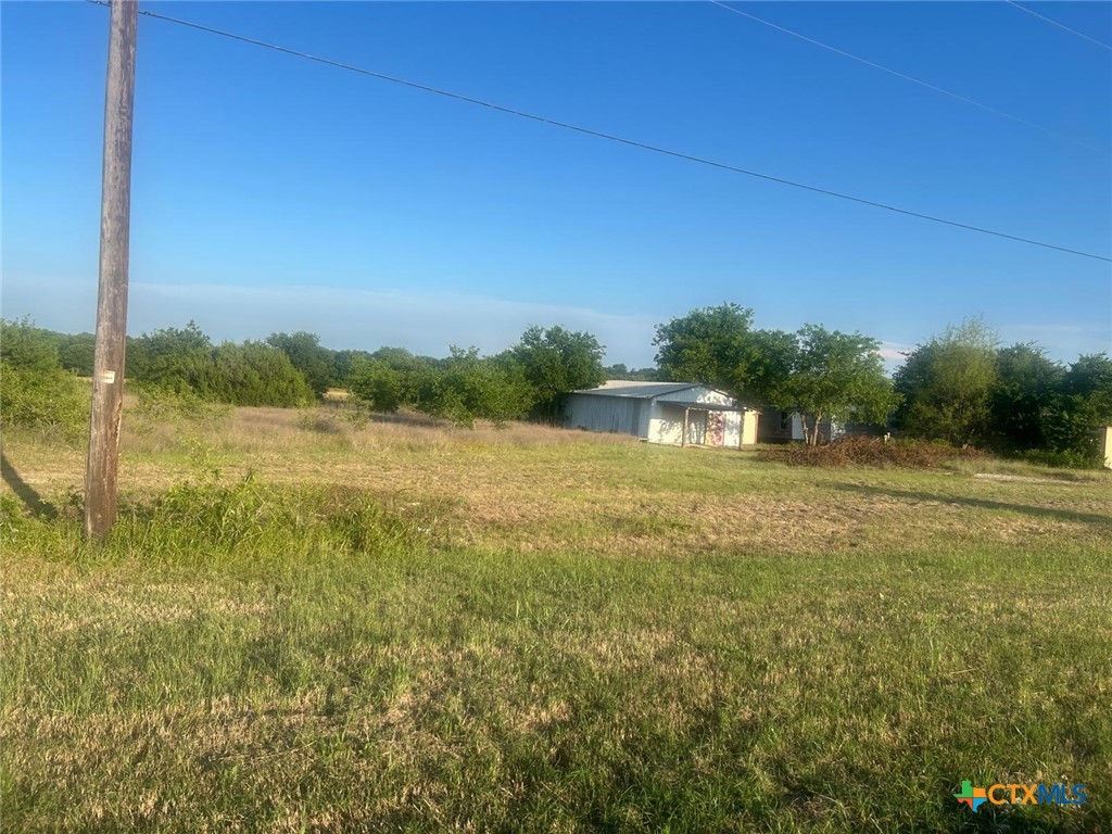 13495 N Interstate Hwy 35 Property Photo 4