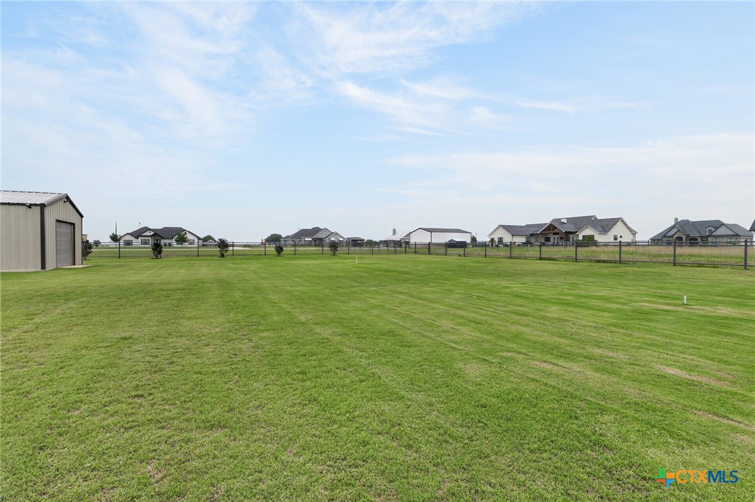 412 Farmstead Drive Property Photo 39
