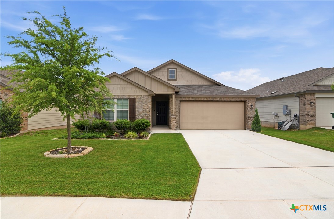 2905 Greenbriar Property Photo 1