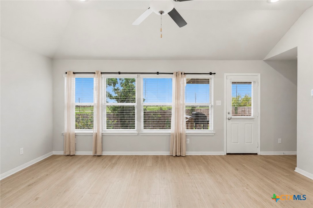 2905 Greenbriar Property Photo 15