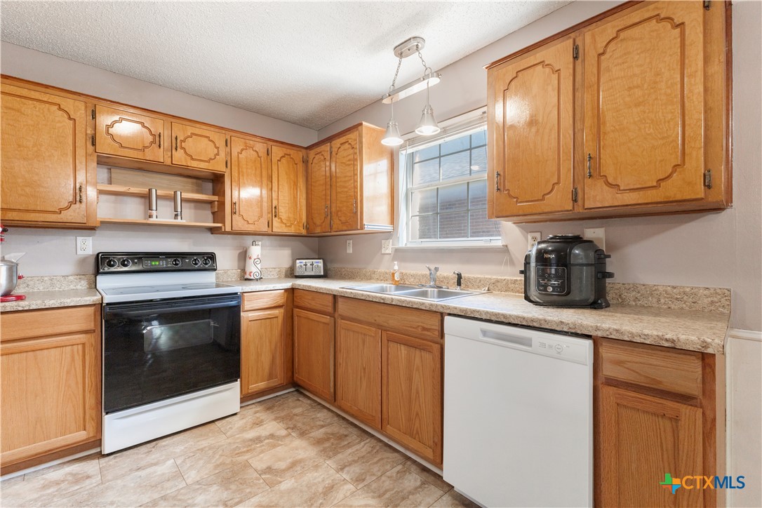 144 Jordan Loop Property Photo 12