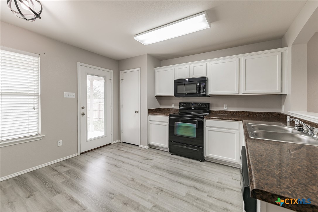 105 Pullman Place Property Photo 12