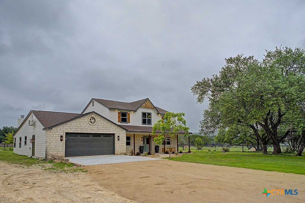 200 E Meadow Lane Property Photo 2