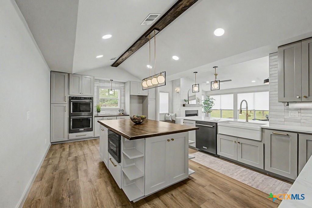 200 E Meadow Lane Property Photo 12