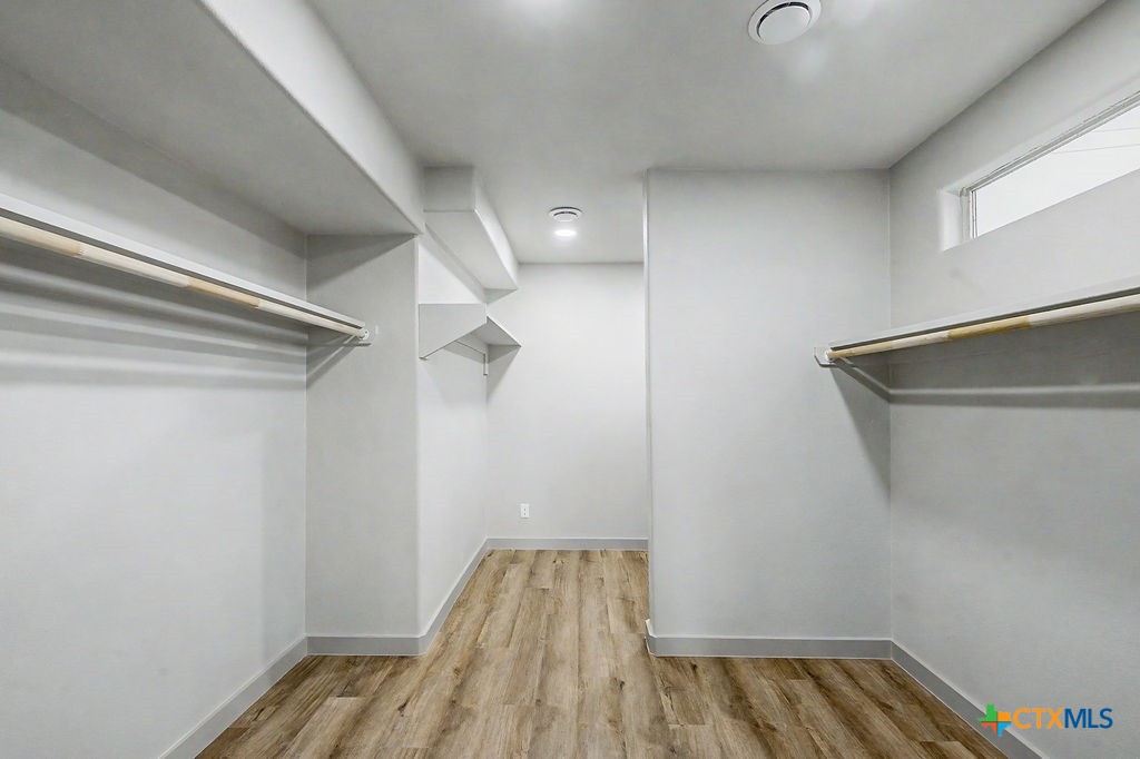 200 E Meadow Lane Property Photo 25