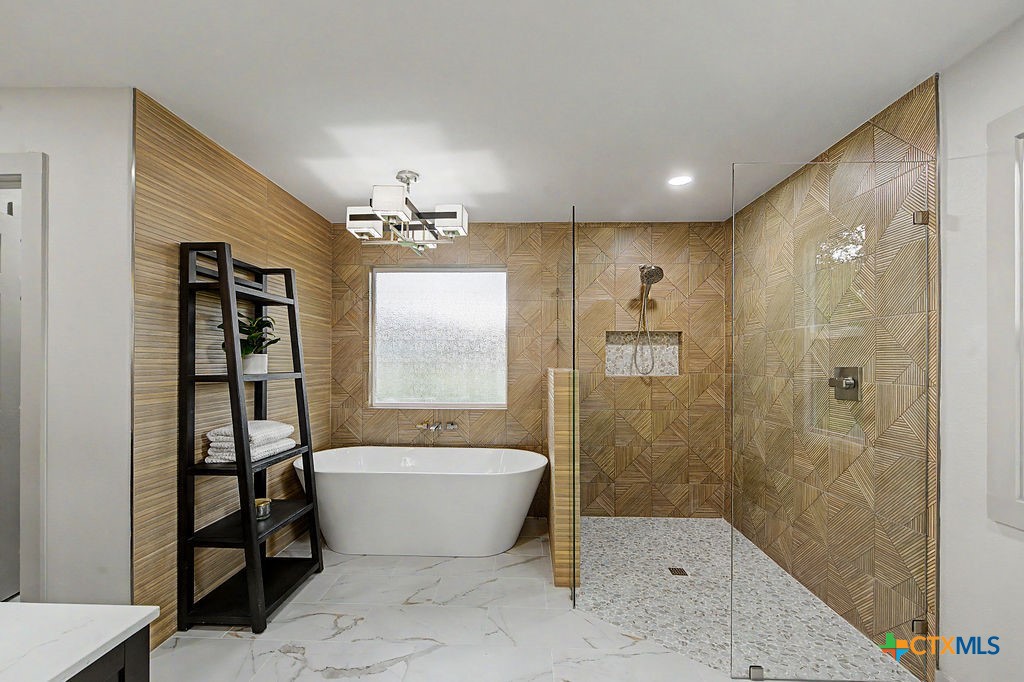 200 E Meadow Lane Property Photo 27