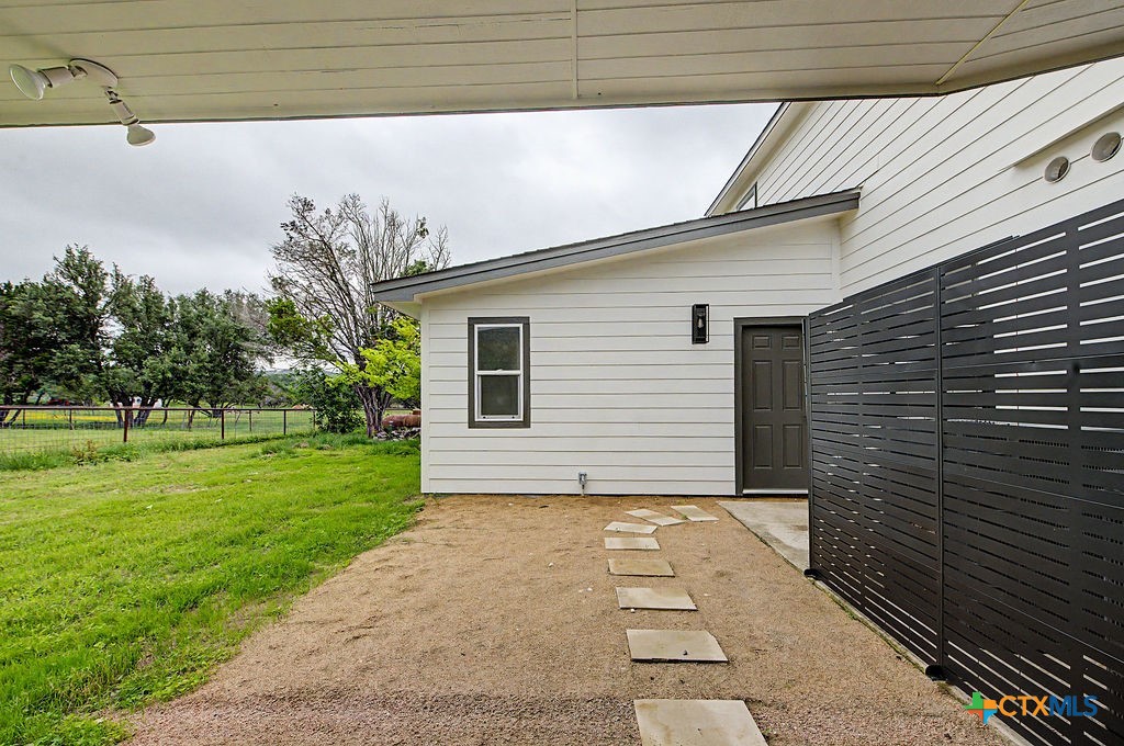 200 E Meadow Lane Property Photo 38
