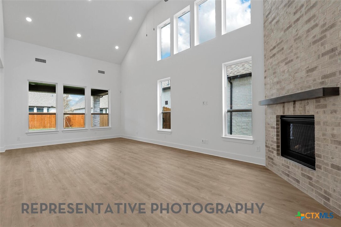 11765 Warlock Property Photo 15