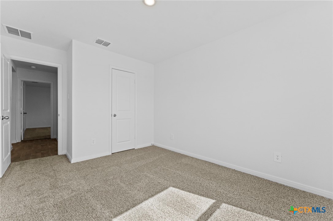 211 Las Lomas Drive Property Photo 7