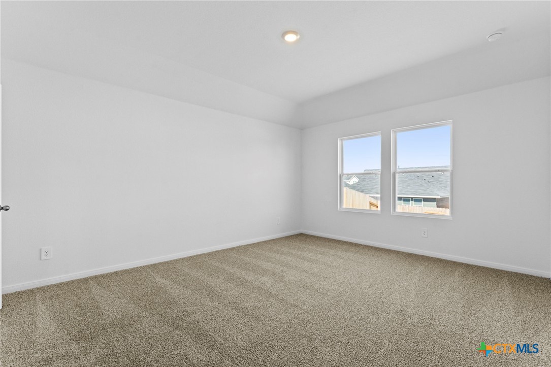 211 Las Lomas Drive Property Photo 19