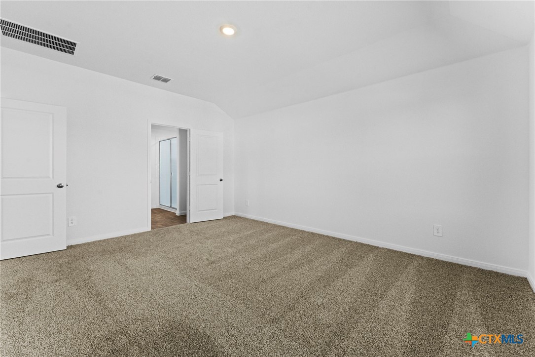 211 Las Lomas Drive Property Photo 20
