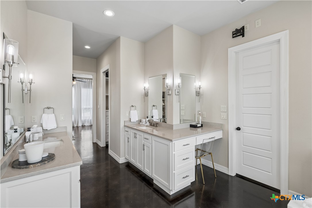 3214 Comal Springs Property Photo 24