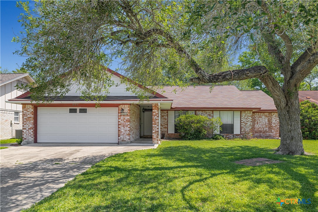 306 Beechwood Drive Property Photo 1