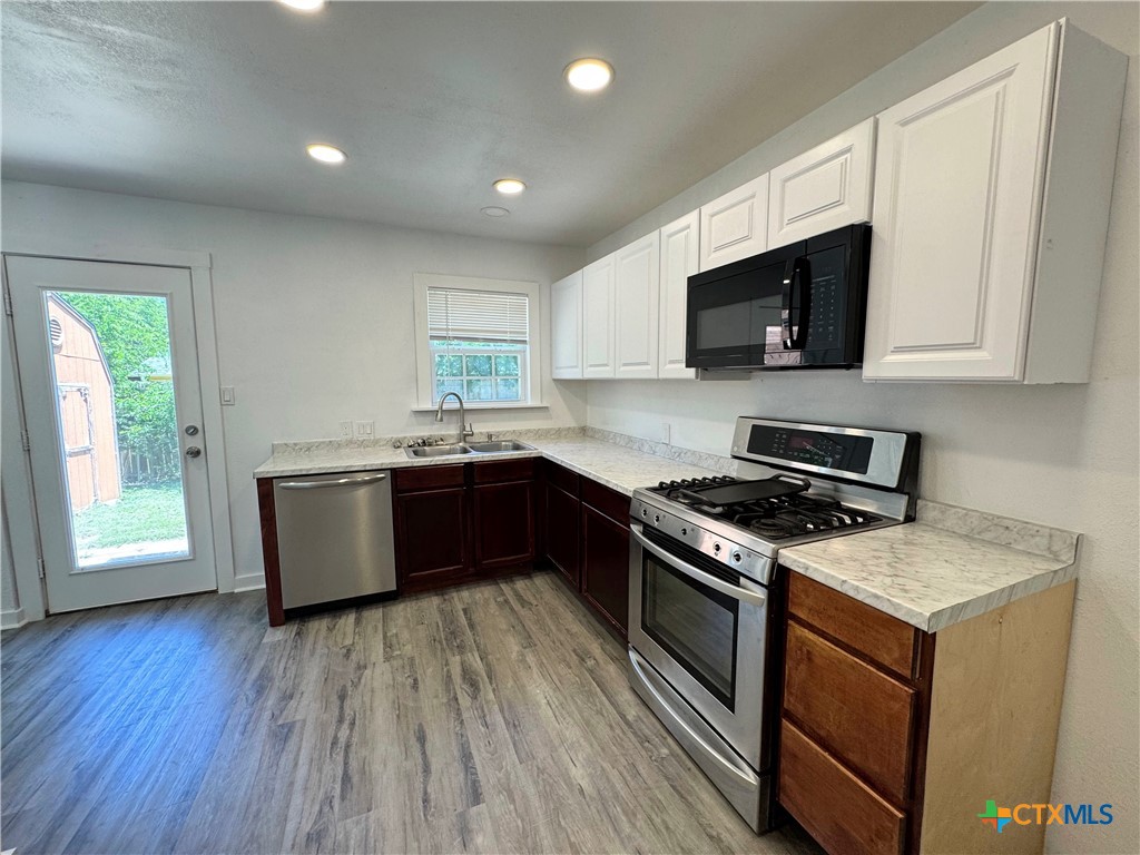 1009 S 3rd Street Property Photo 13