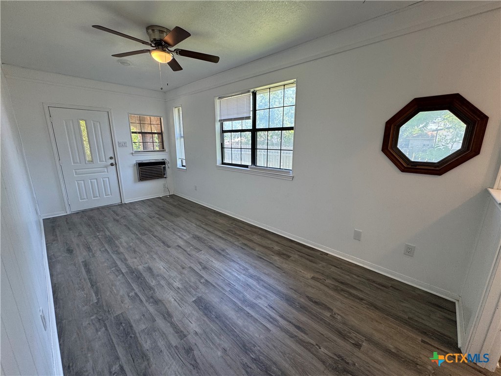 1009 S 3rd Street Property Photo 26