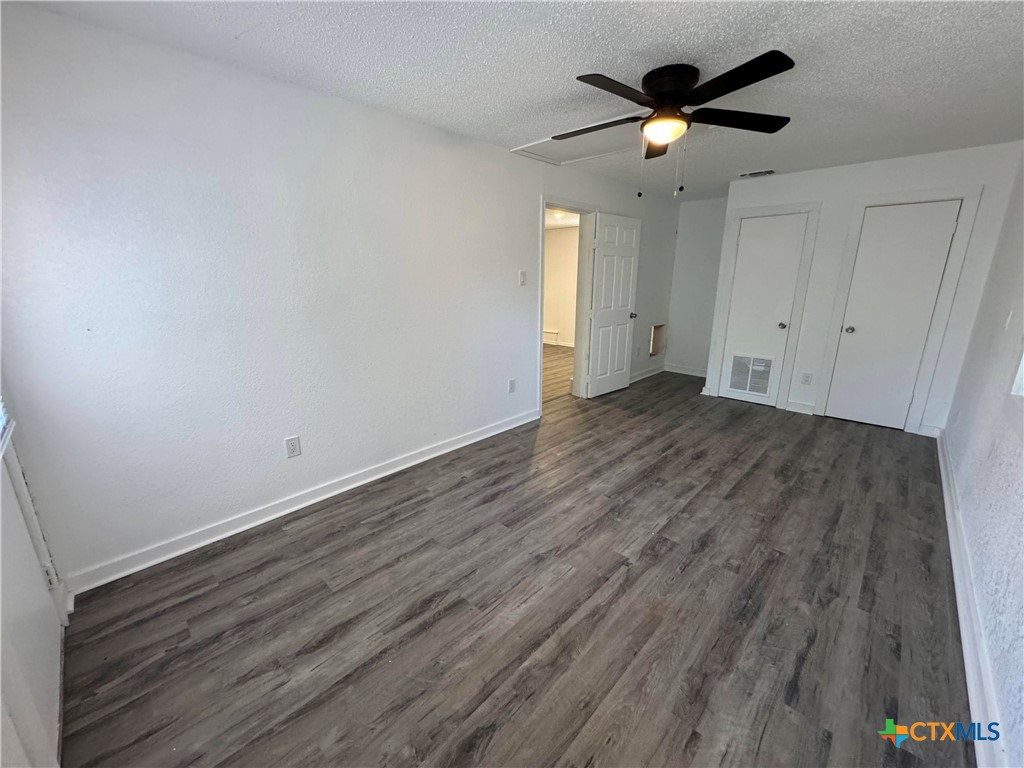 1009 S 3rd Street Property Photo 40