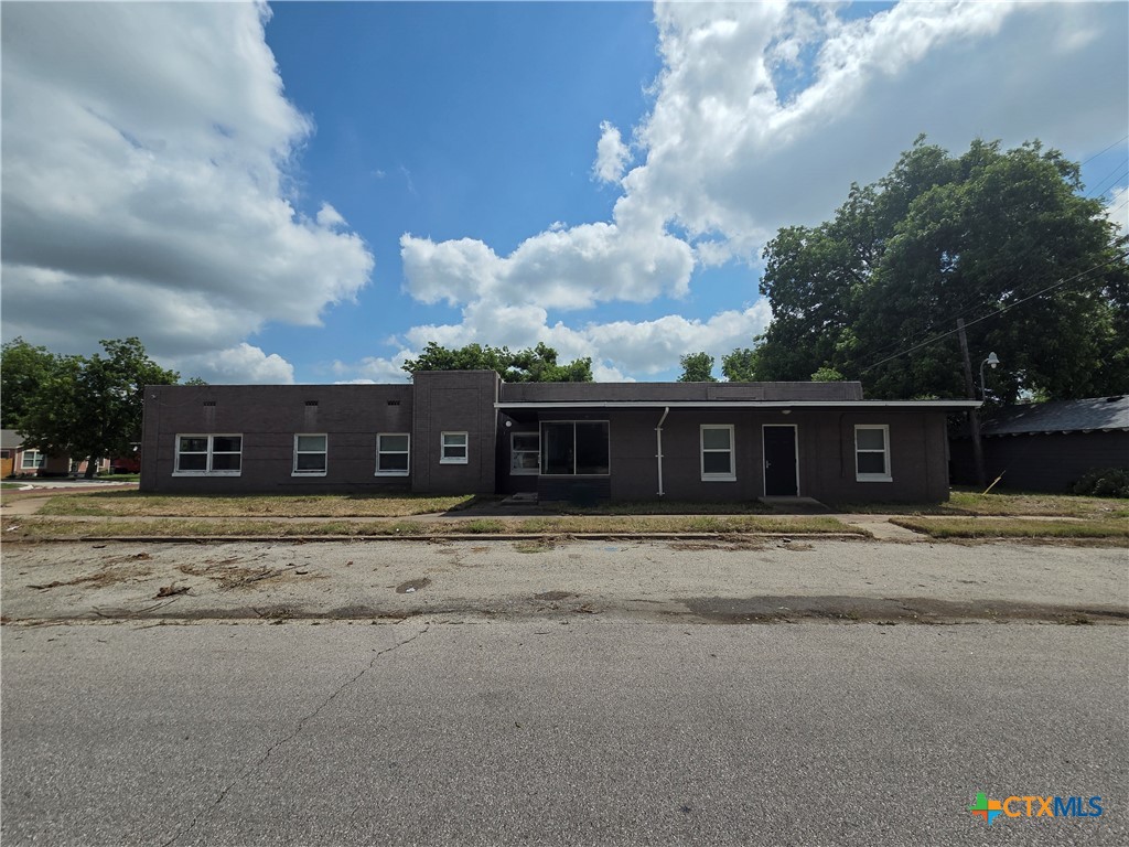 518 N 5th Street Property Photo 3