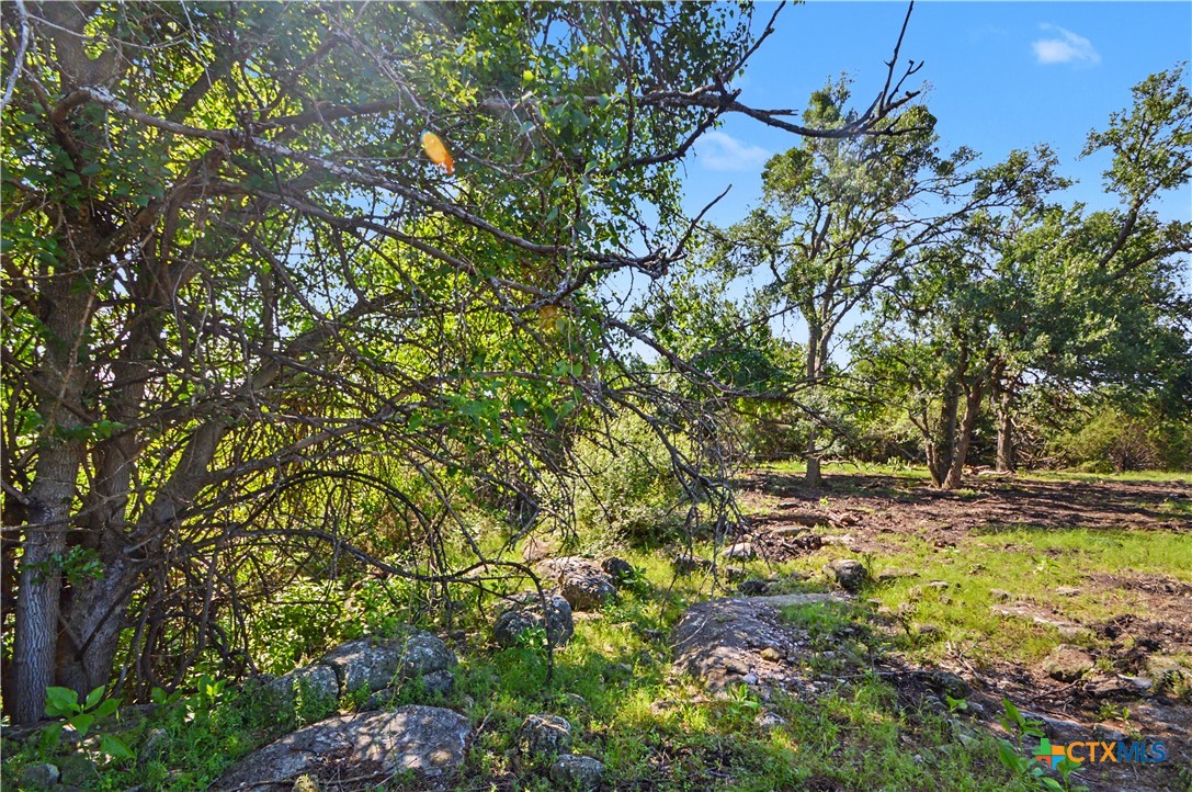 179 E County Road 318 Property Photo 6