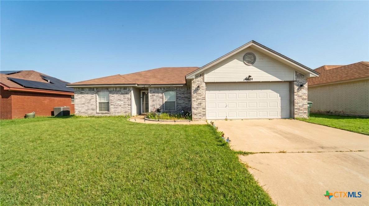 4404 Captain Drive Property Photo 1