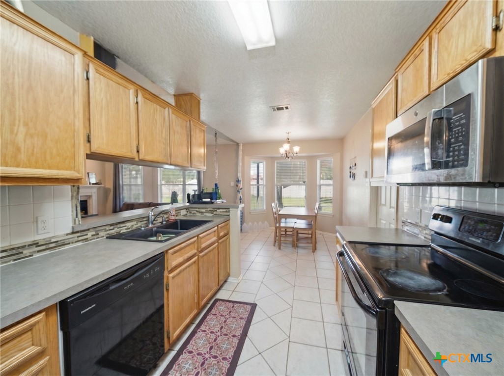 4404 Captain Drive Property Photo 15