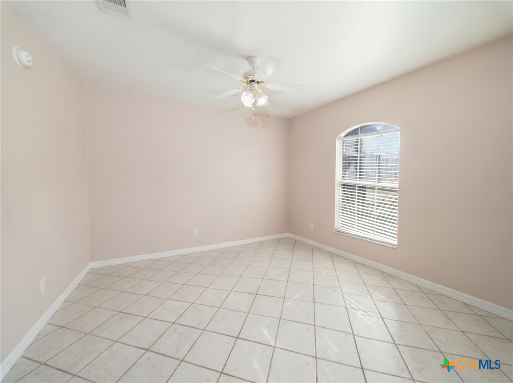4404 Captain Drive Property Photo 21
