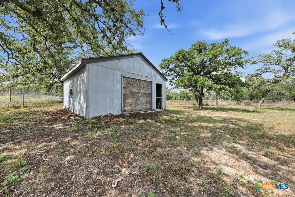 472 Hickory Forrest Drive Property Photo 4