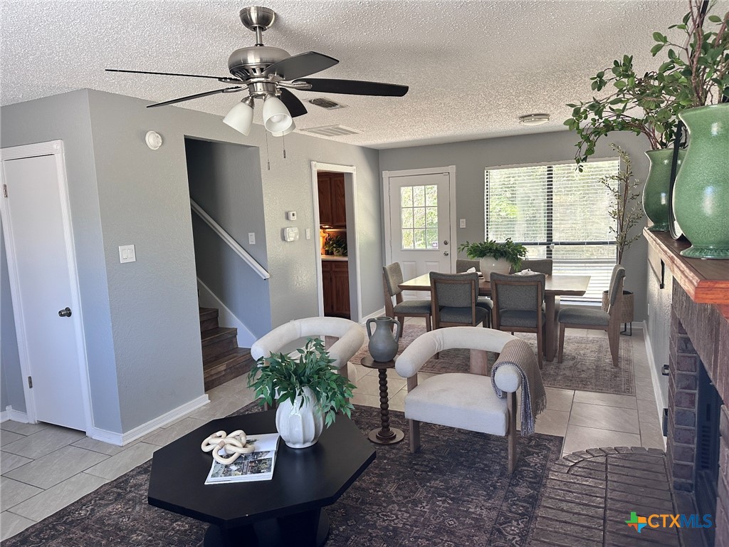 2601 Schulze Drive Property Photo 2