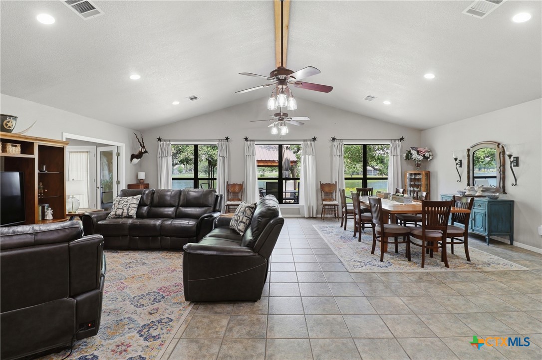 115 Sunset Circle Property Photo 8