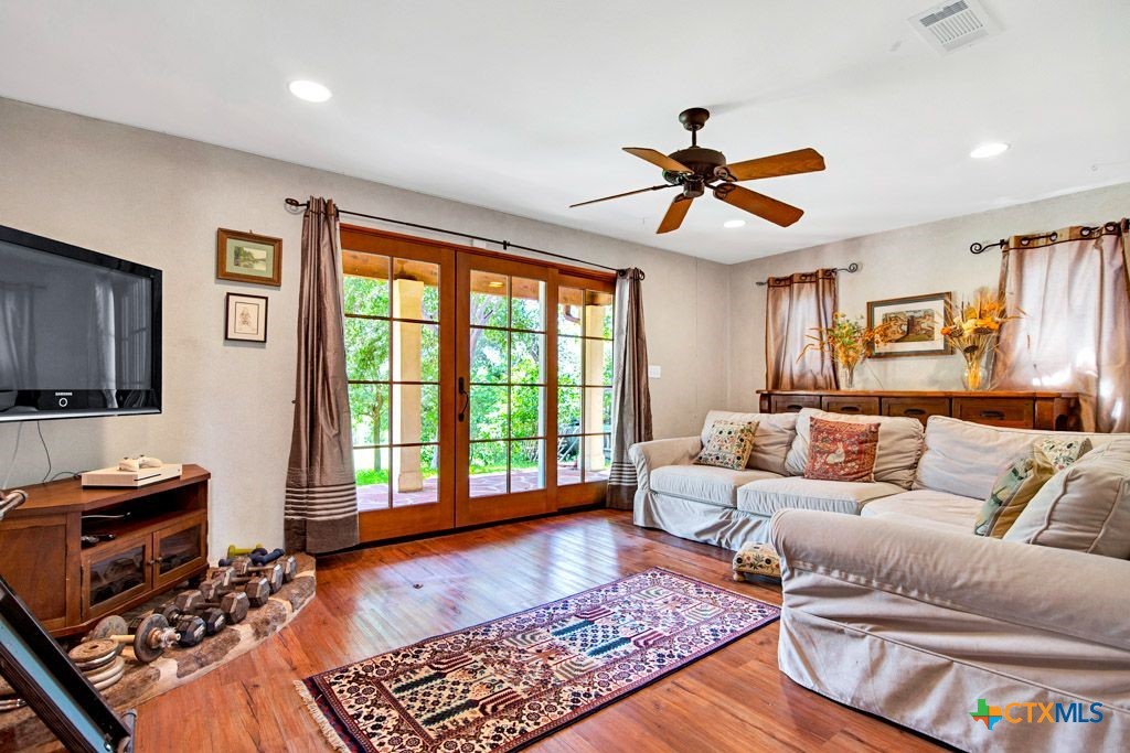541 Martindale Falls Road Property Photo 17