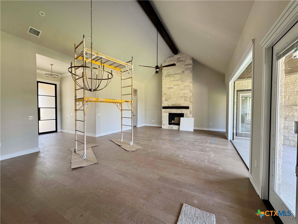418 Dos Rios Property Photo 3