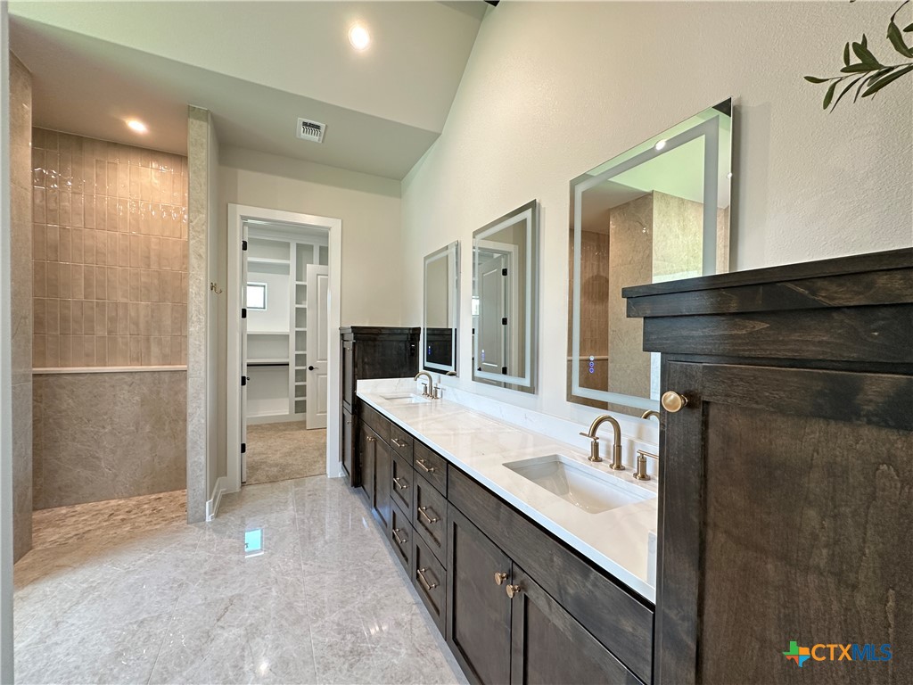 418 Dos Rios Property Photo 24
