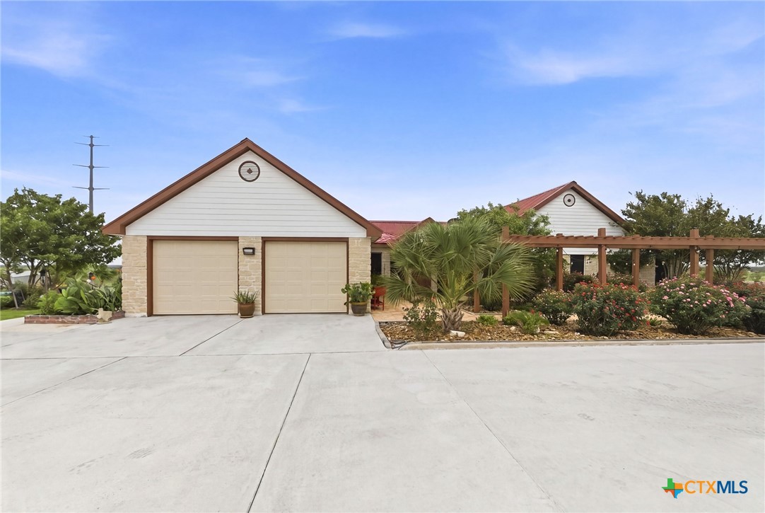 8293 Boenig Road Property Photo 25