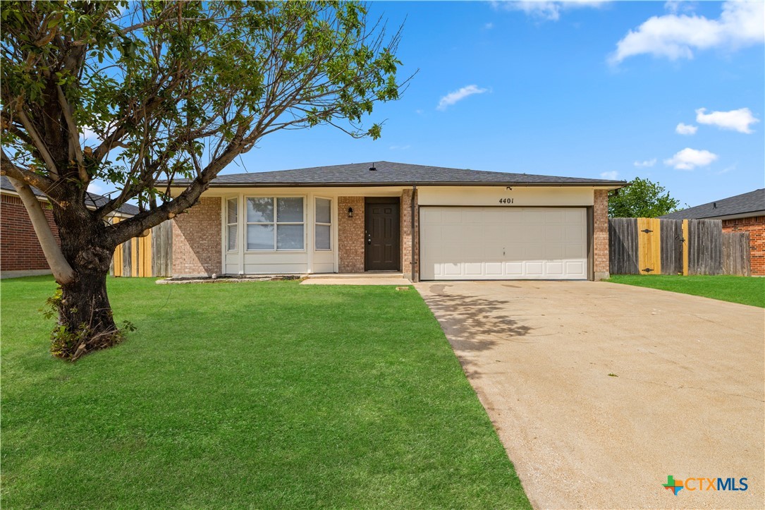4401 Stallion Drive Property Photo 1