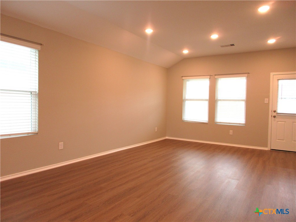 205 Granary Drive Property Photo 3