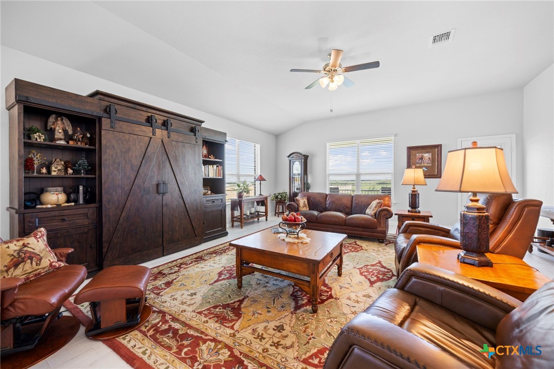 15019 Planeview Drive Property Photo 3
