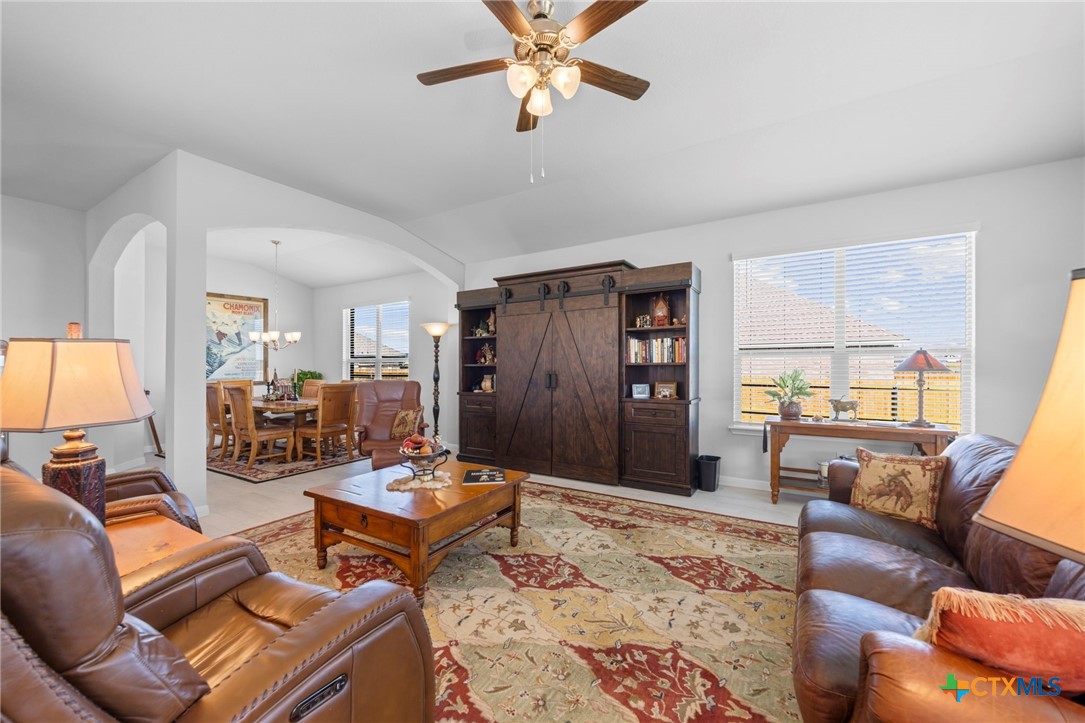 15019 Planeview Drive Property Photo 4