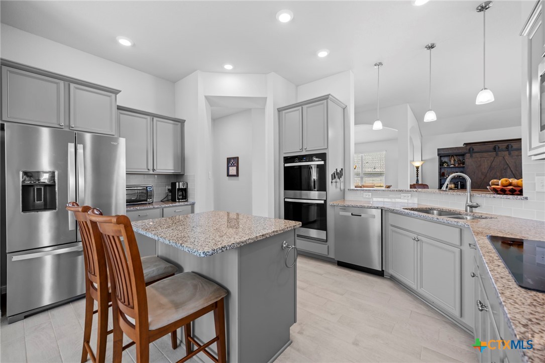 15019 Planeview Drive Property Photo 9